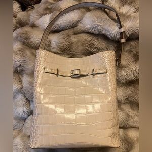 NWOT Brahmin Celina bucket bag in "Coconut Milk" Melbourne leather (Retail $365)